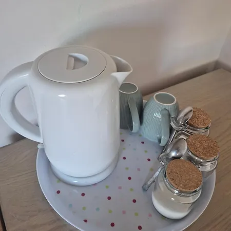Bed & Breakfast Coast To Coast - *